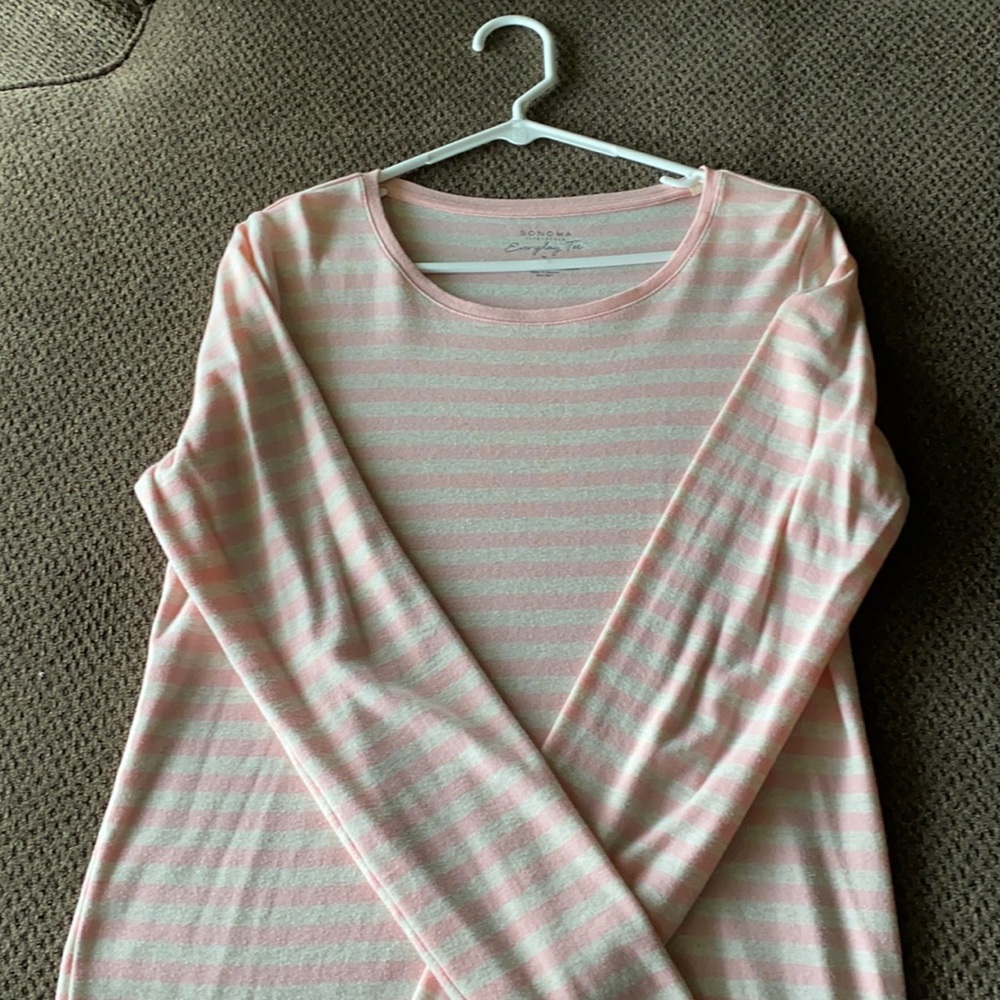 Long sleeve woman’s shirt